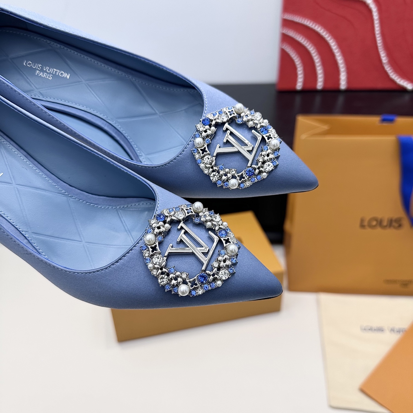 Women's high heels